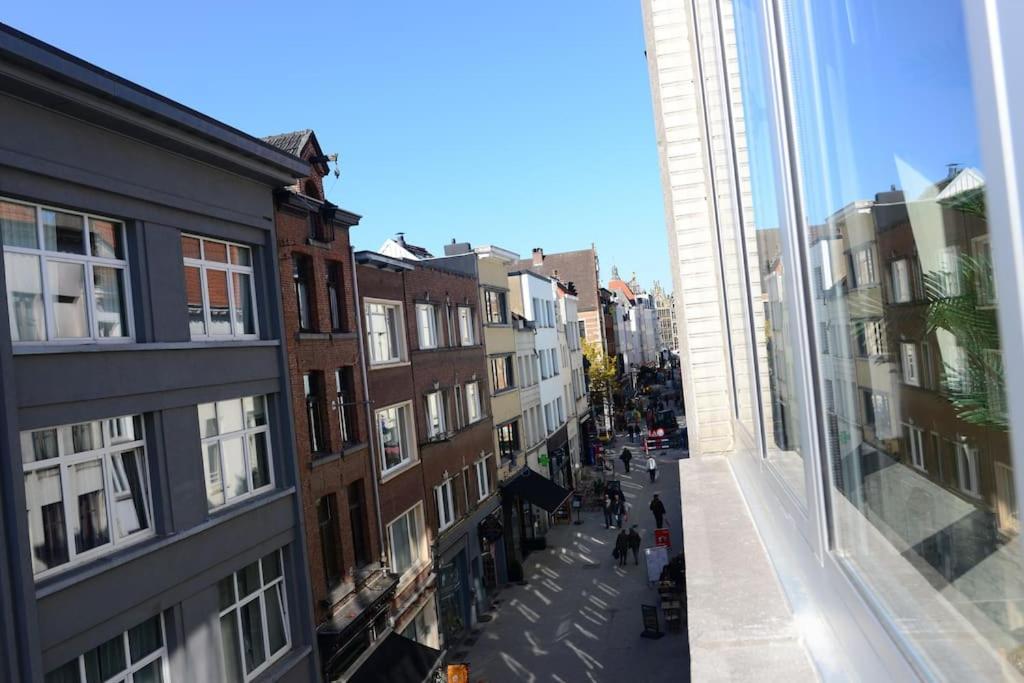 Downtown 2 Bdr Apartment ***** 3 アントウェルペン エクステリア 写真