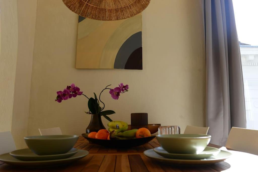 Downtown 2 Bdr Apartment ***** 3 アントウェルペン エクステリア 写真